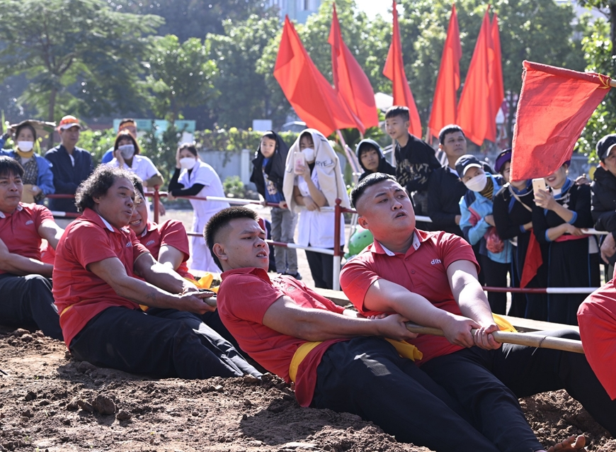 Di sản thế giới kéo co “tỏa sáng” trong thành phố sáng tạo Hà Nội